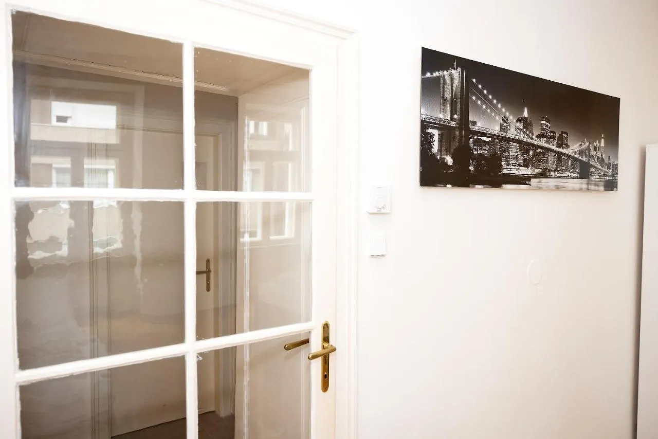 Premium 80 M2 Apartment - Free Parking Vienna