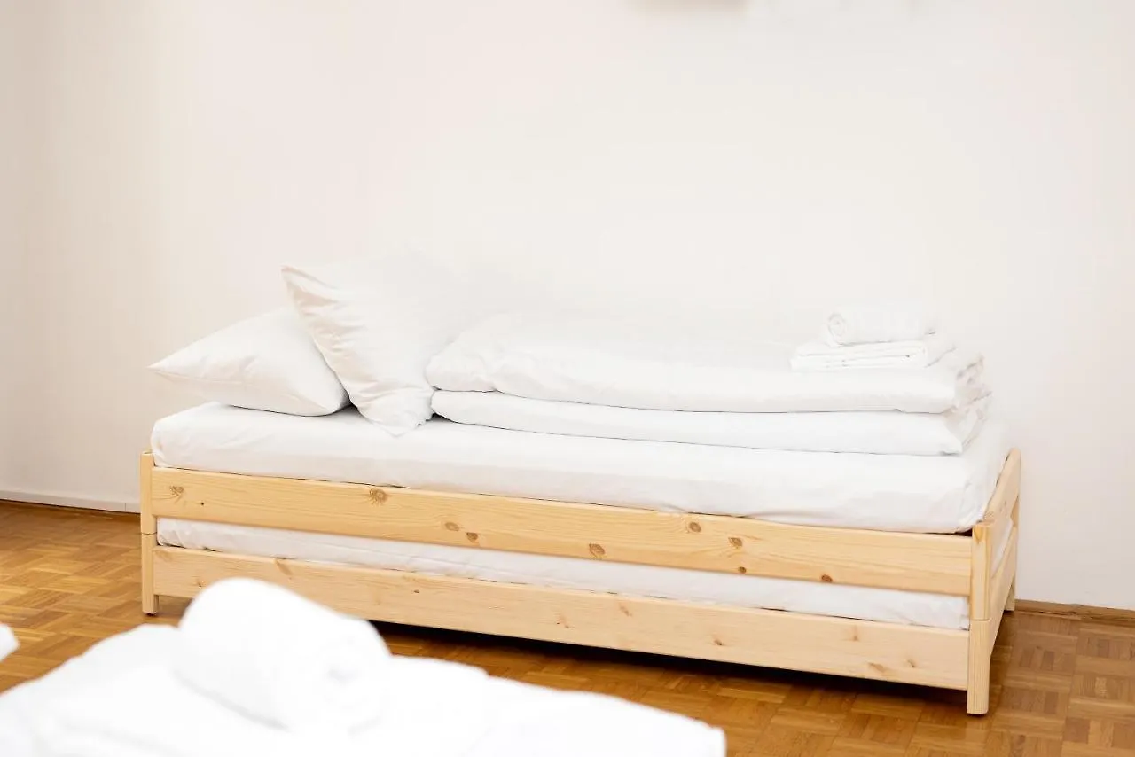 Premium 80 M2 Apartment - Free Parking Vienna Austria