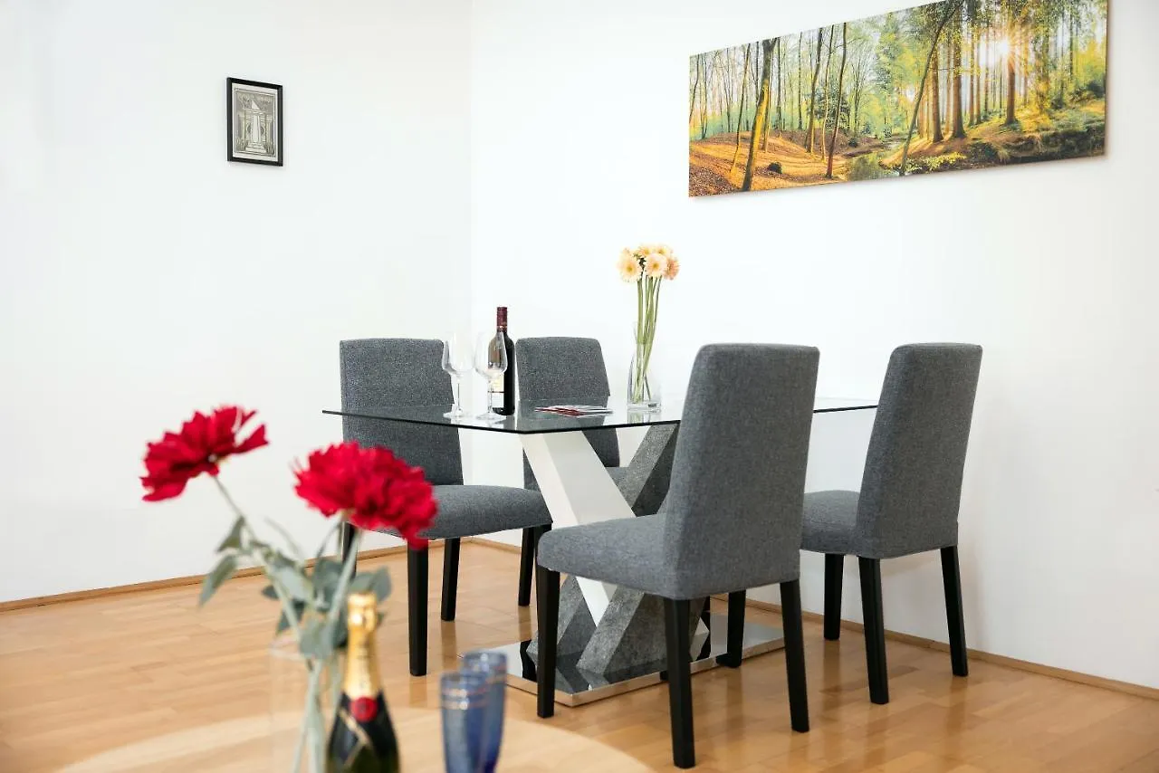 Premium 80 M2 Apartment - Free Parking Vienna Austria