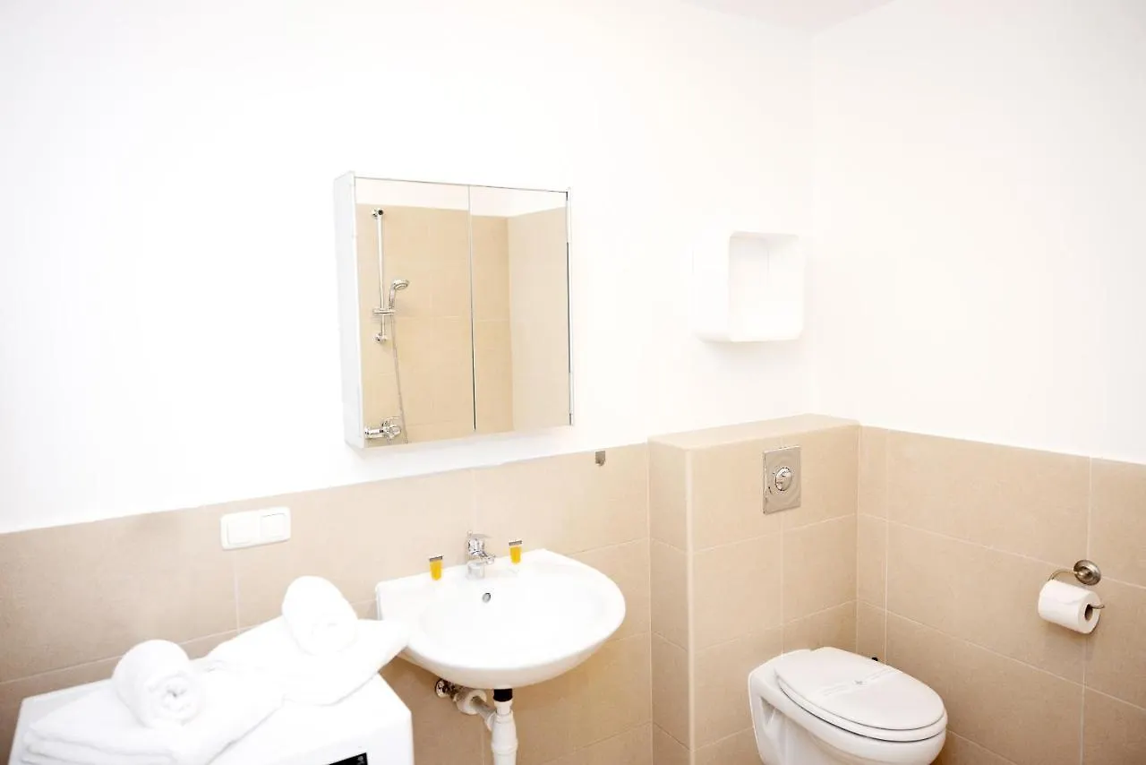 Premium 80 M2 Apartment - Free Parking Vienna